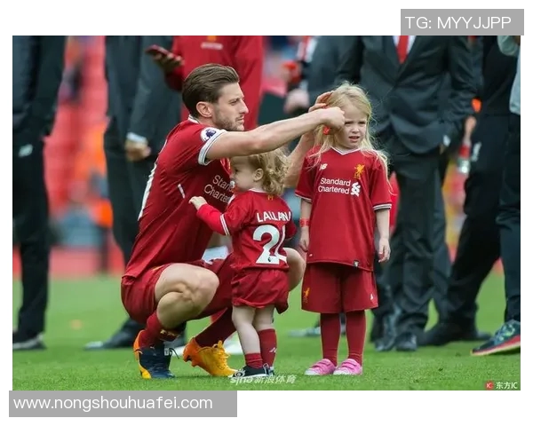 足球球星经典动作模仿技巧解析与训练方法全面揭秘